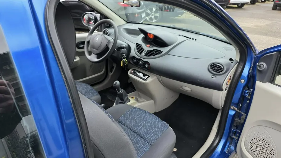 RENAULT Twingo -