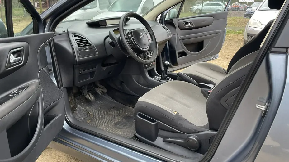 CITROEN C4 -