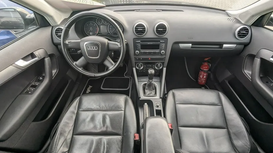 AUDI A3 -