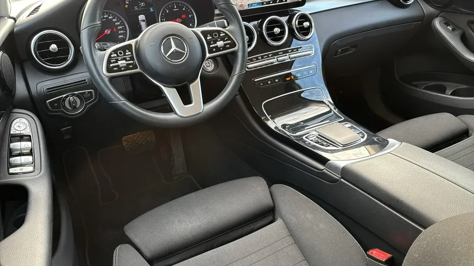 MERCEDES-BENZ GLC -