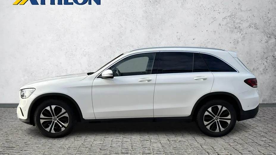 MERCEDES-BENZ GLC -