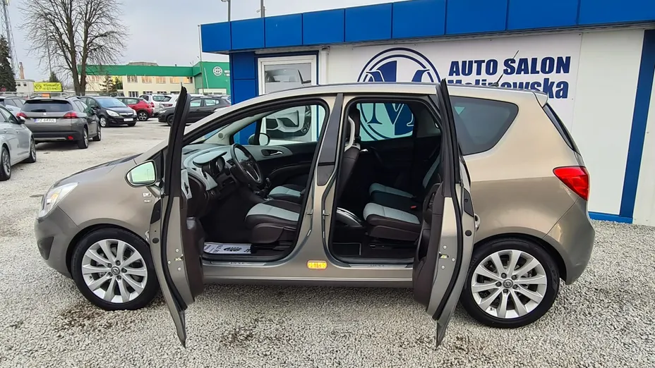 OPEL Meriva -