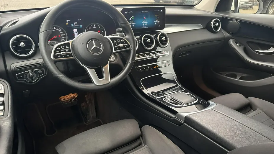 MERCEDES-BENZ GLC -