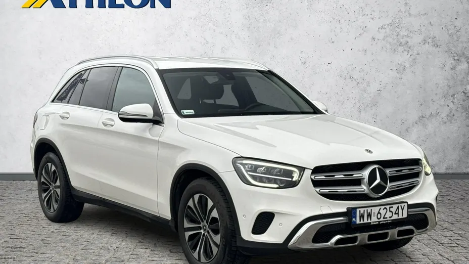 MERCEDES-BENZ GLC -
