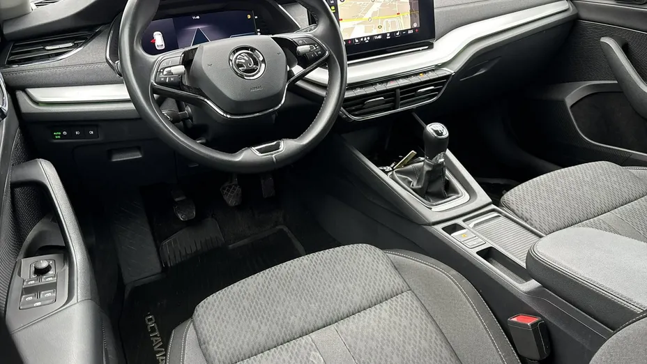SKODA Octavia -