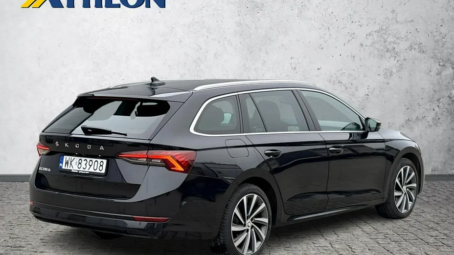 SKODA Octavia -