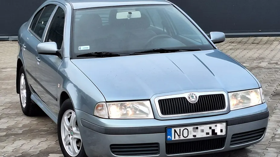 SKODA Octavia -