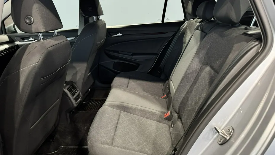 VOLKSWAGEN Golf Golf VIII 1.5 TSI Life