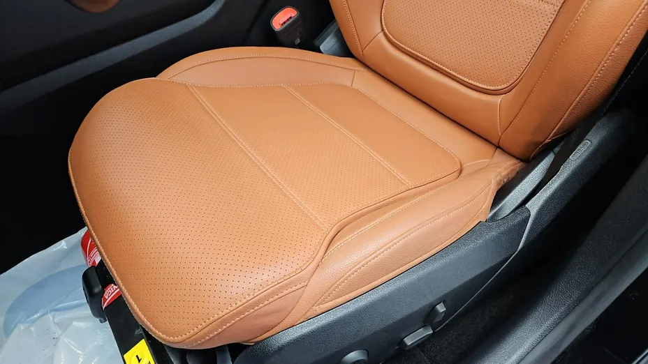 MERCEDES-BENZ GLC -
