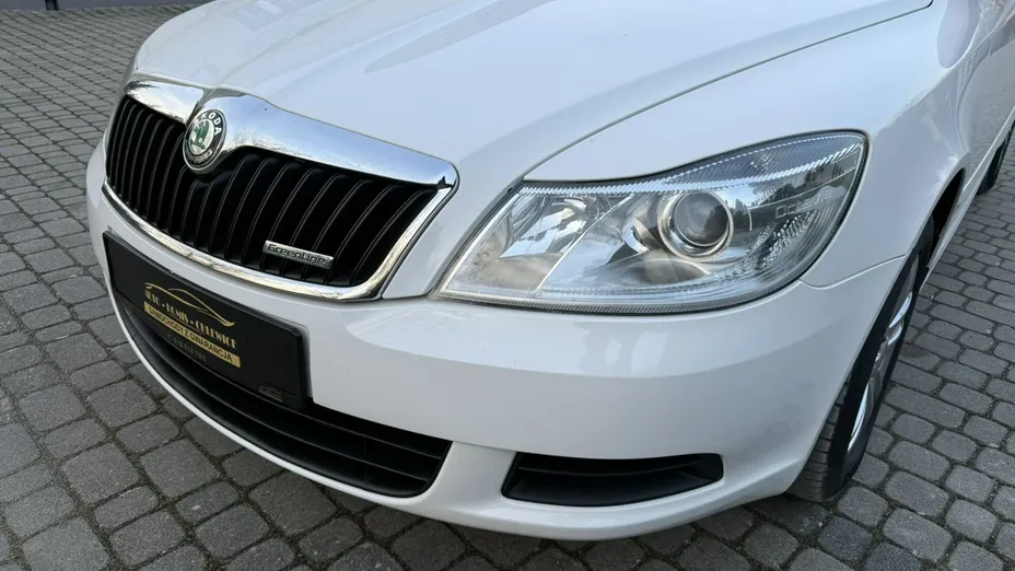SKODA Octavia -