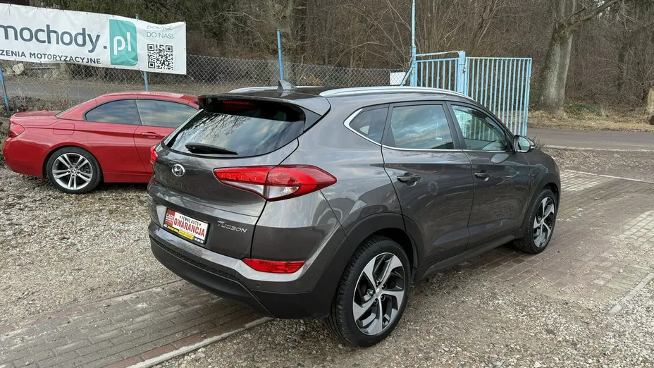 HYUNDAI Tucson -