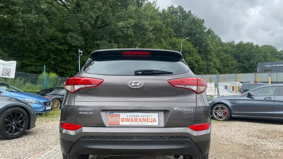 HYUNDAI Tucson -