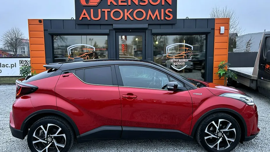 TOYOTA C-HR -