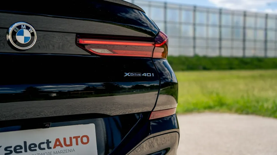 BMW X6 -