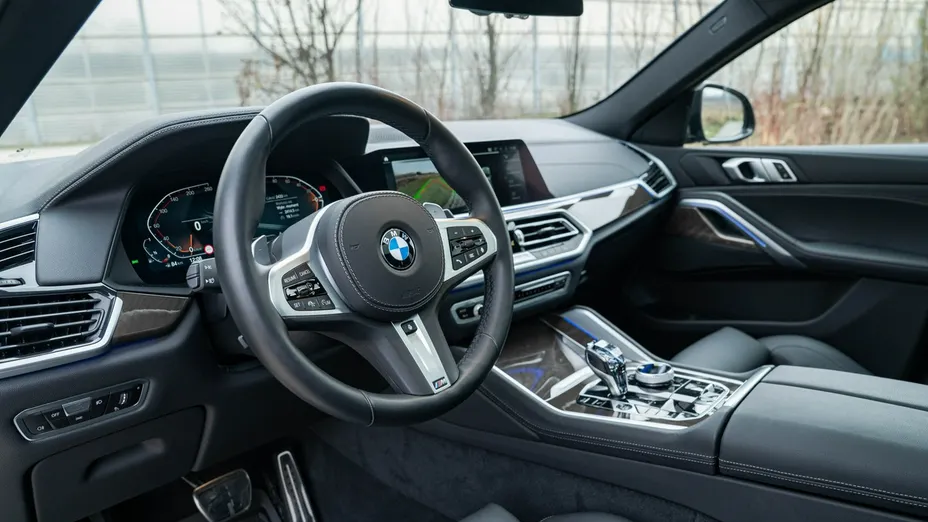 BMW X6 -