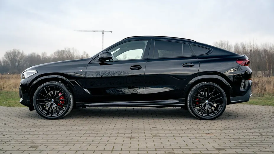 BMW X6 -