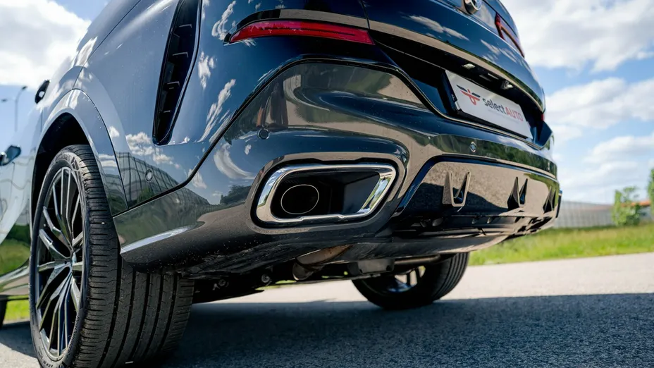 BMW X6 -