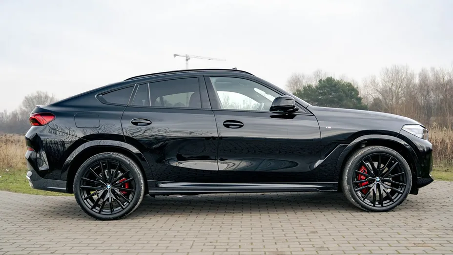 BMW X6 -