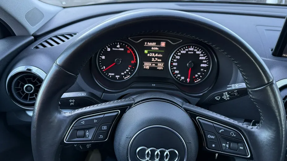AUDI A3 -