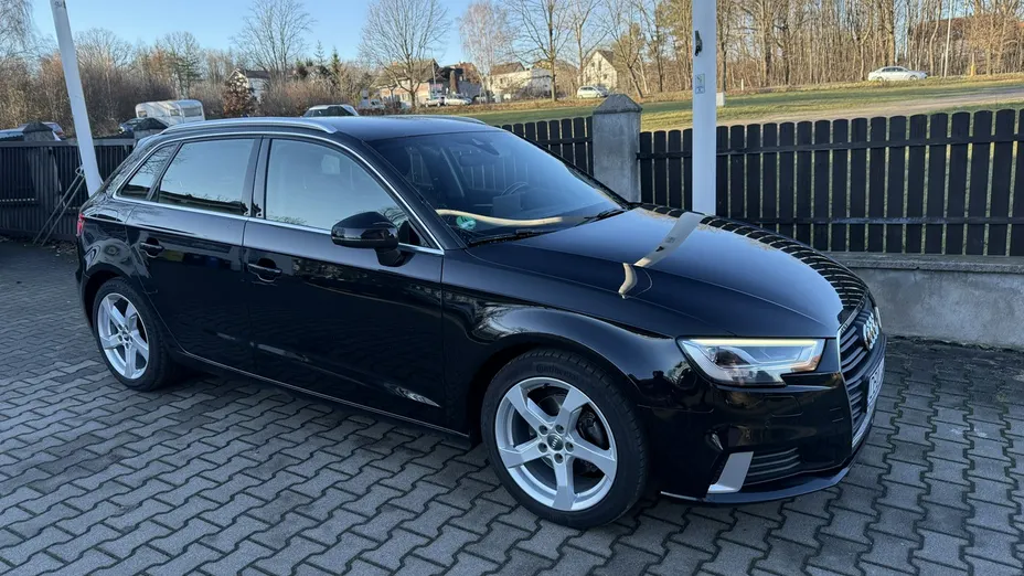 AUDI A3 -