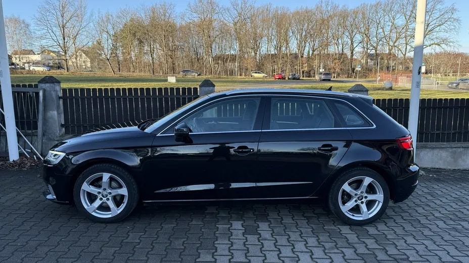 AUDI A3 -