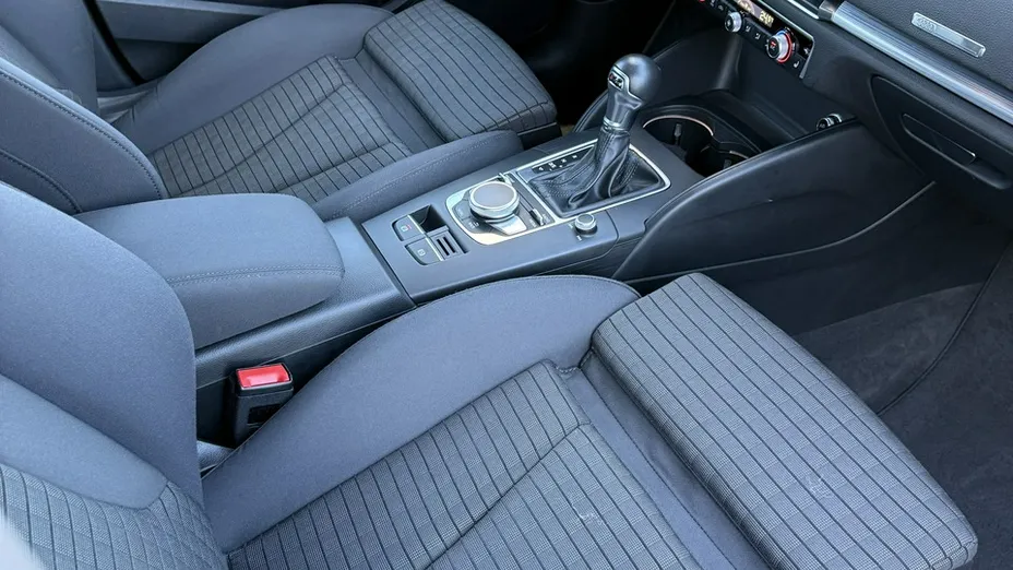 AUDI A3 -