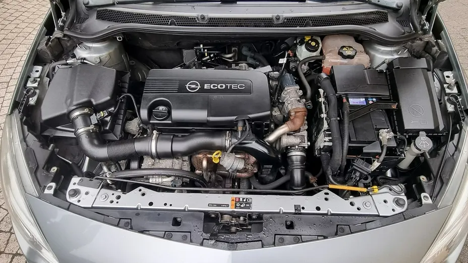 OPEL Astra -