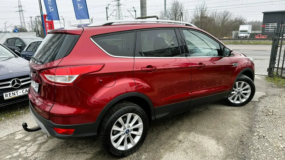 FORD Kuga -