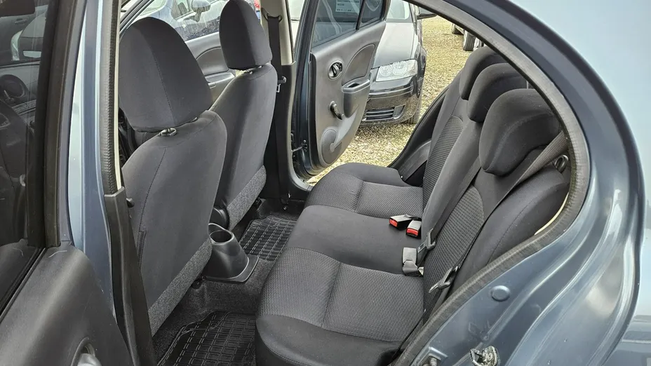 NISSAN Micra -