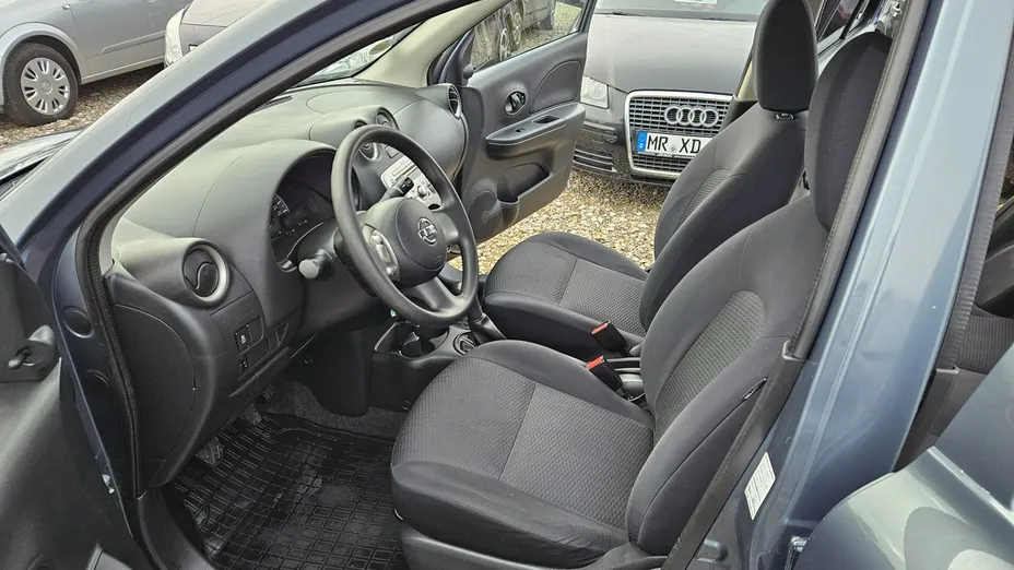 NISSAN Micra -