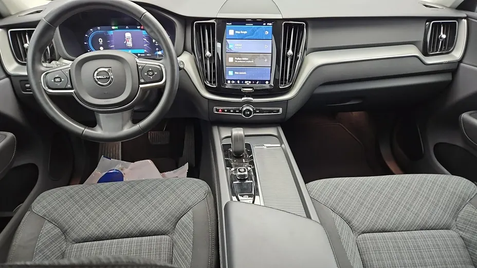 VOLVO XC60 -