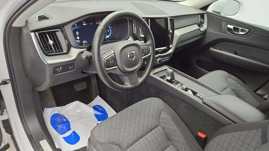 VOLVO XC60 -