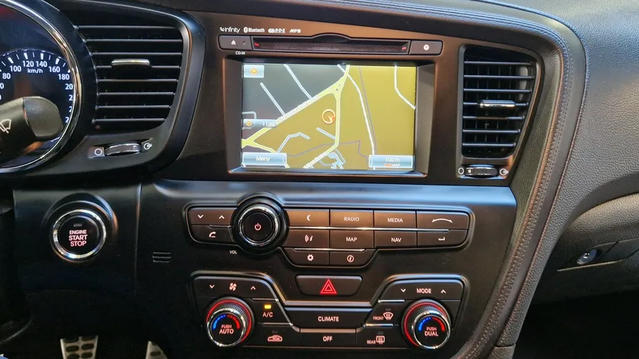 KIA Optima -