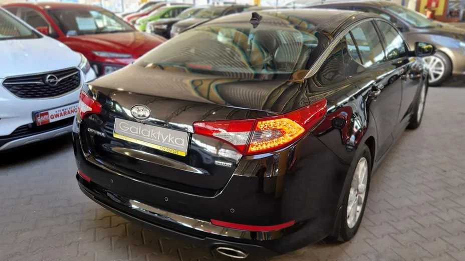 KIA Optima -