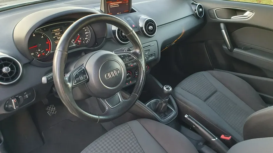 AUDI A1 -