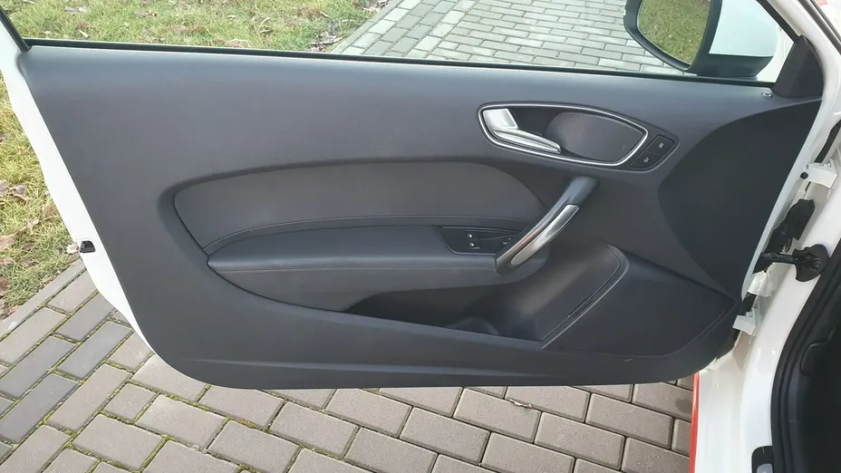 AUDI A1 -