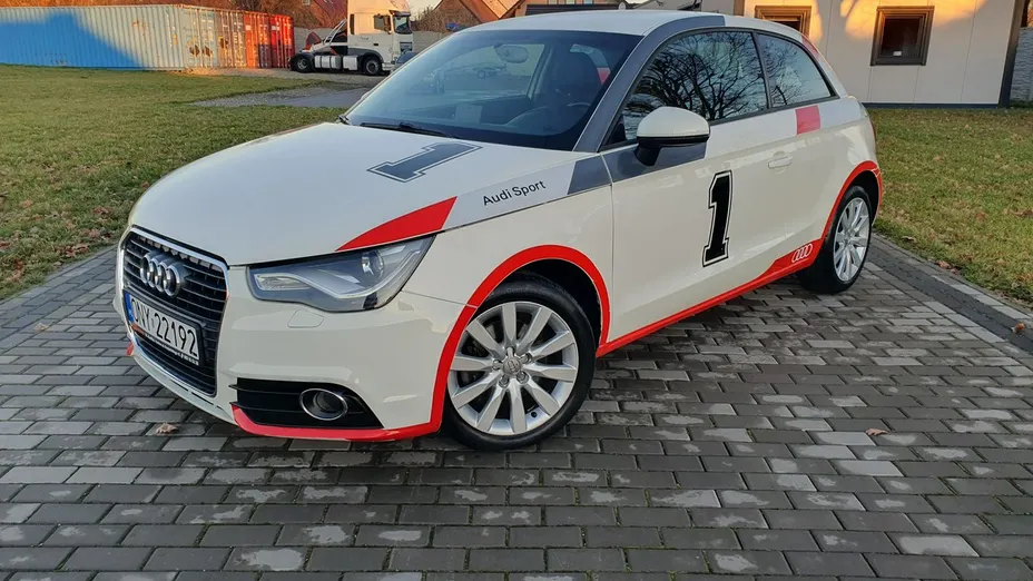AUDI A1 -