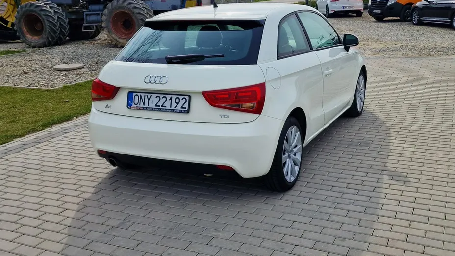 AUDI A1 -