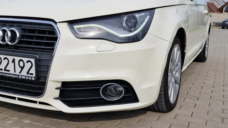 AUDI A1 -