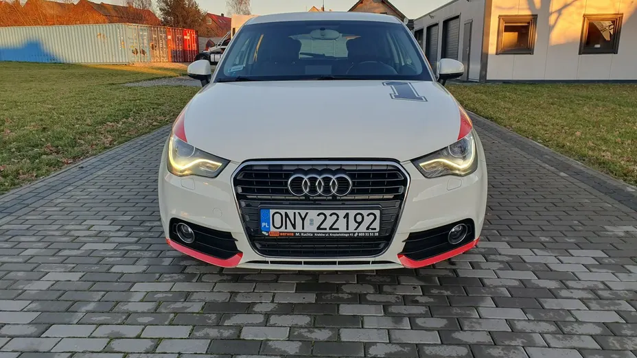 AUDI A1 -