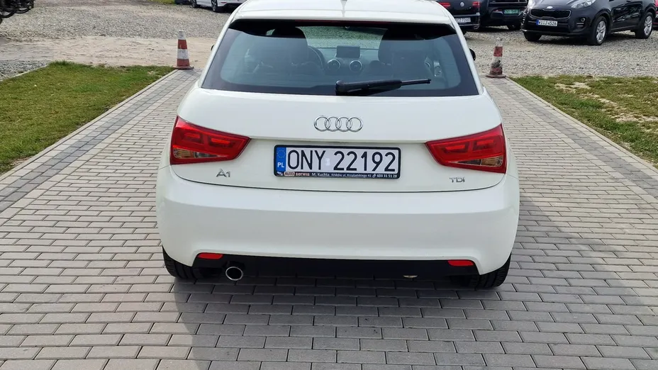 AUDI A1 -