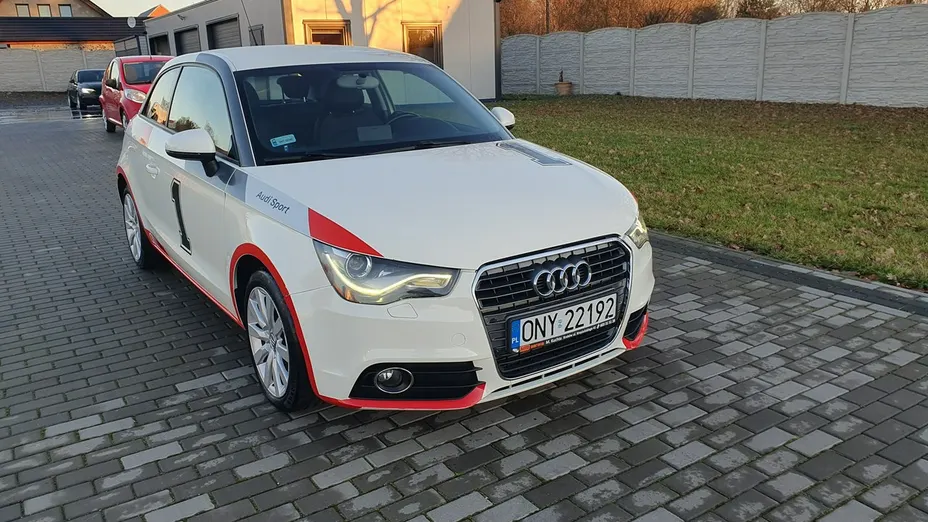 AUDI A1 -