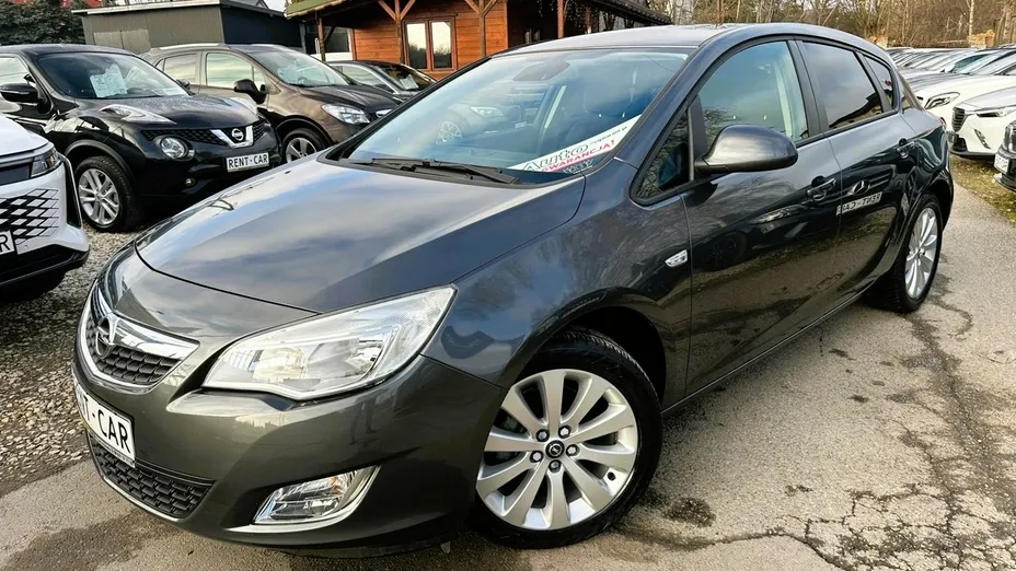 OPEL Astra -