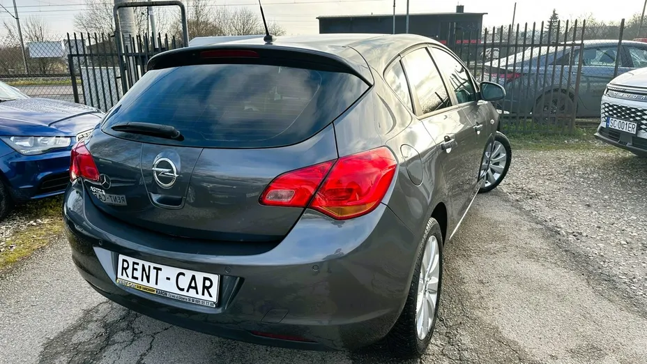 OPEL Astra -