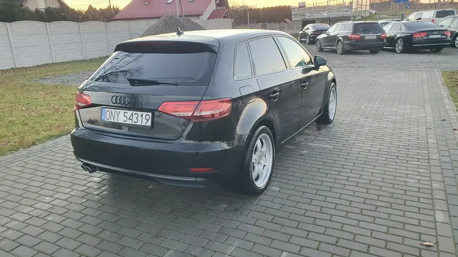 AUDI A3 -
