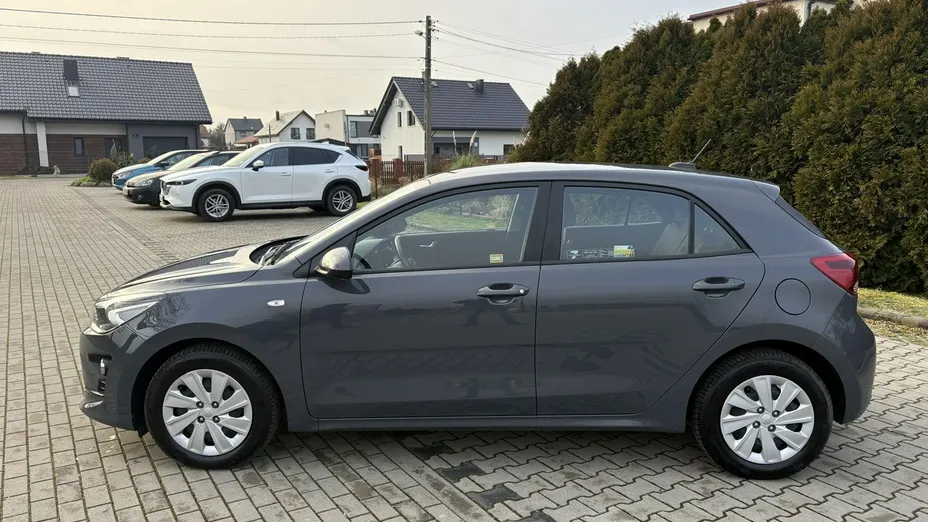 KIA Rio -