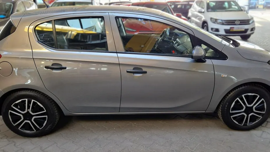OPEL Corsa -