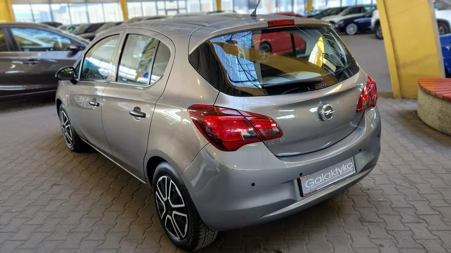 OPEL Corsa -