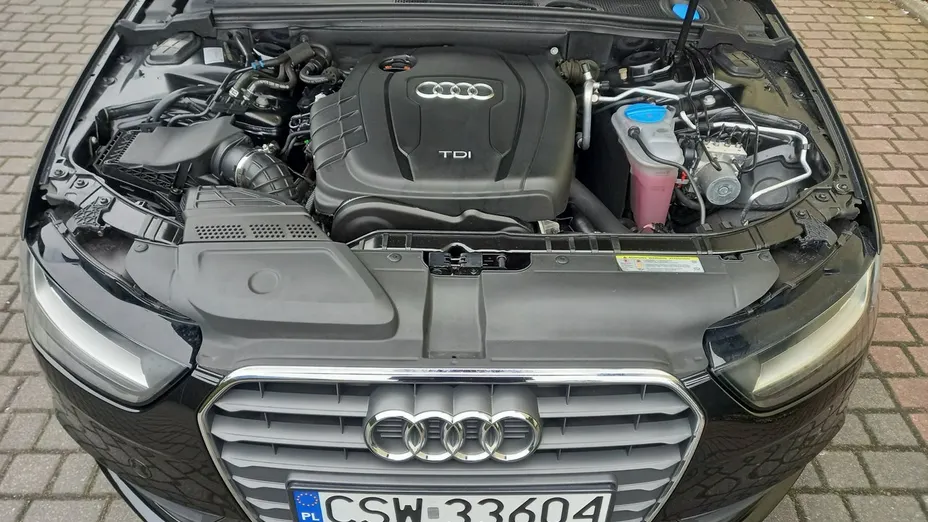 AUDI A4 -