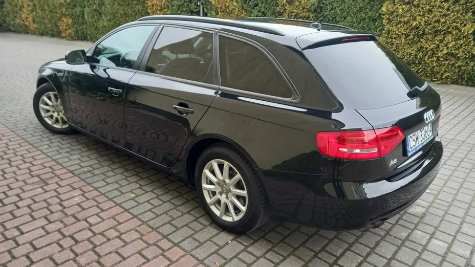 AUDI A4 -
